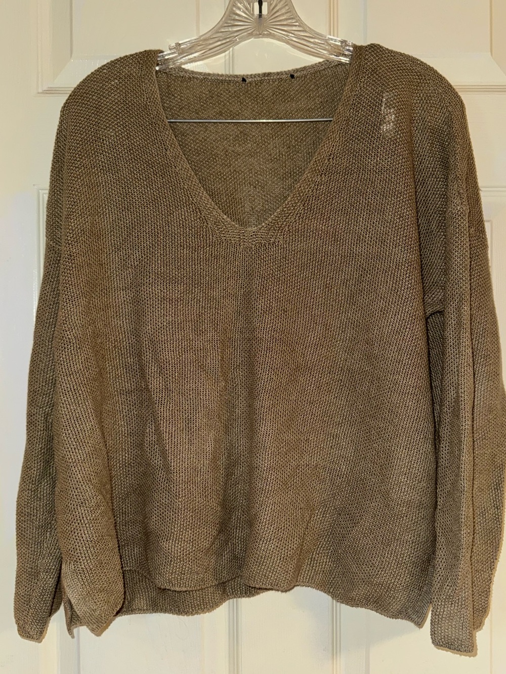 Women EILEEN FISHER Beige 100% organic linen v-neck pullover sweater sz small?